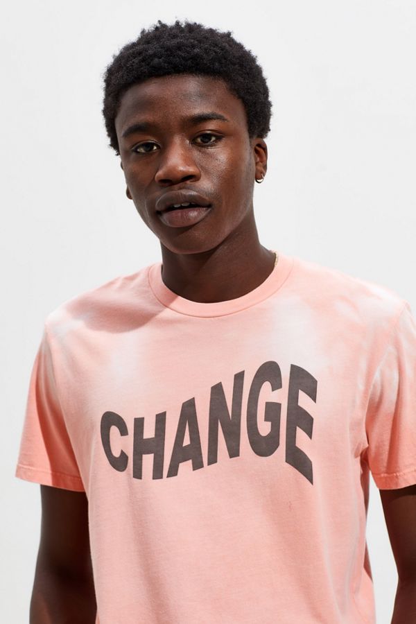 Change Dynamic Color-Changing Tee | Urban Outfitters