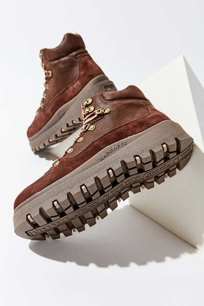 skechers shindigs mid hiker boot