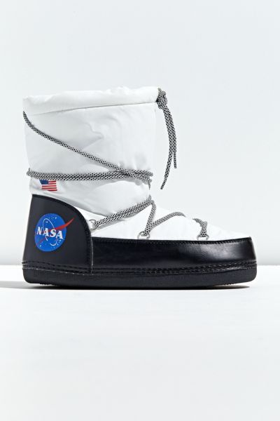 nasa astronaut boot plush slippers