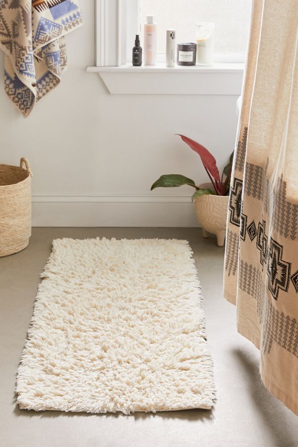 Slide View: 1: Joie Shag Runner Bath Mat