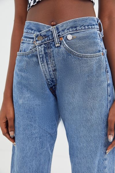 urban outfitters levis jeans