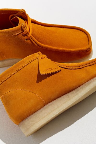 yellow clarks wallabees