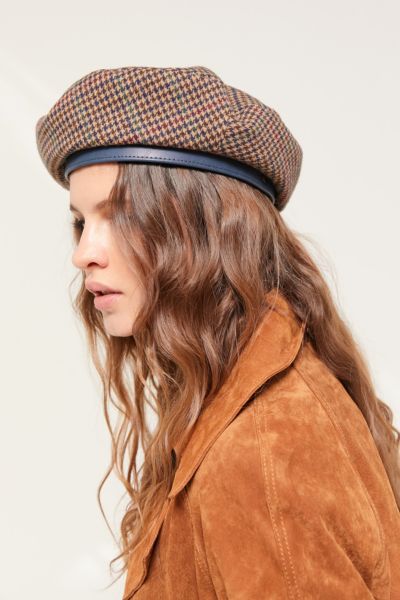 audrey beret