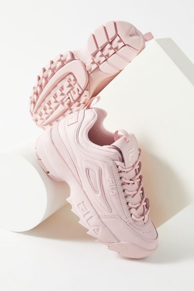 urban outfitters fila disruptor 2