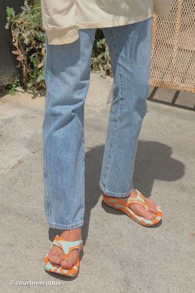 telic flip flops near me