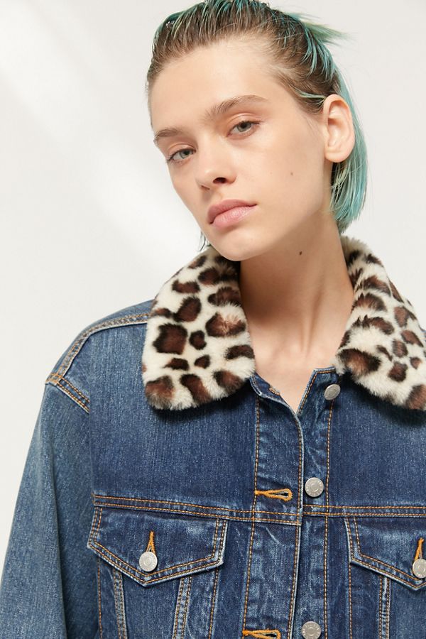 BDG Betty Faux Fur Collar Denim Trucker Jacket Urban Outfitters