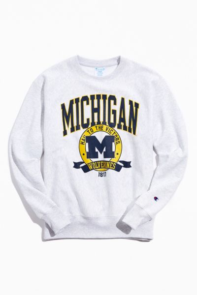 u of m crewneck sweatshirt