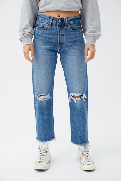 urban outfitters levis wedgie