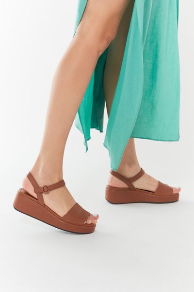 misia platform wedge sandal