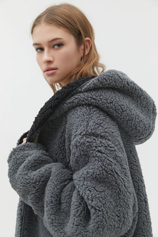 BDG Carmella Reversible Hooded Teddy Jacket | Urban Outfitters