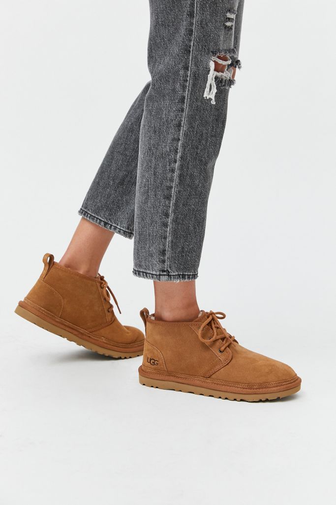 ugg neumel chukka boot leather