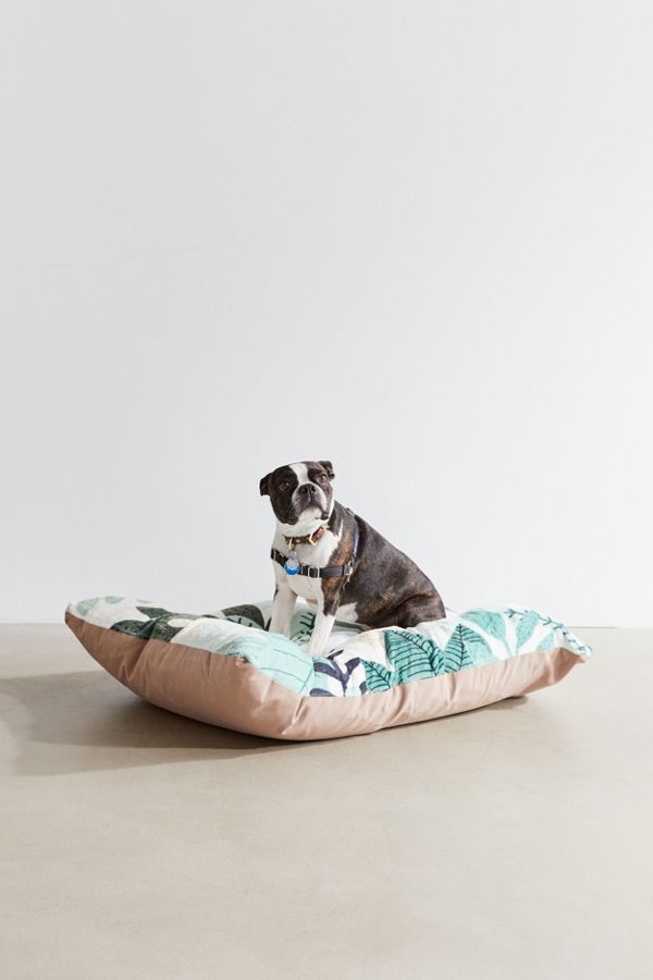 Slide View: 1: Gale Switzer For Deny Into The Jungle II Pet Bed