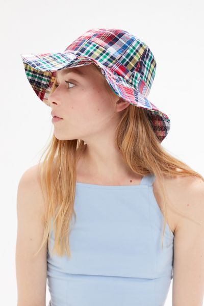 floppy bucket hat