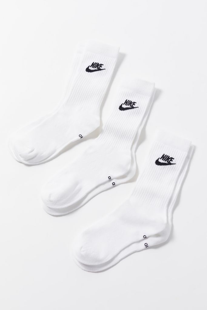 nike essential 3 pack socks
