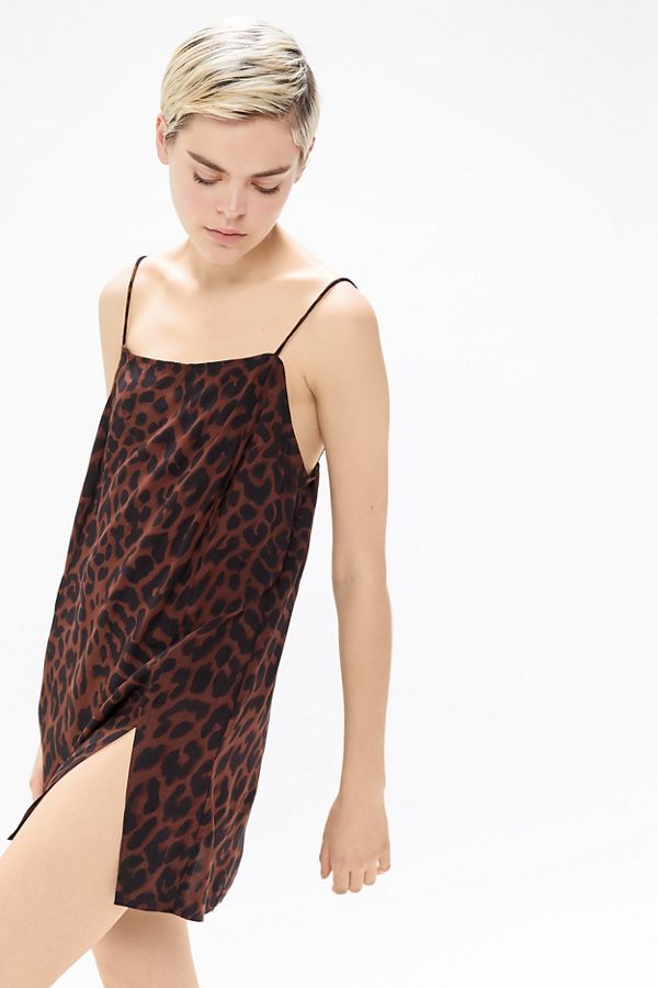 Motel Datista Leopard Print Slip Dress | Urban Outfitters