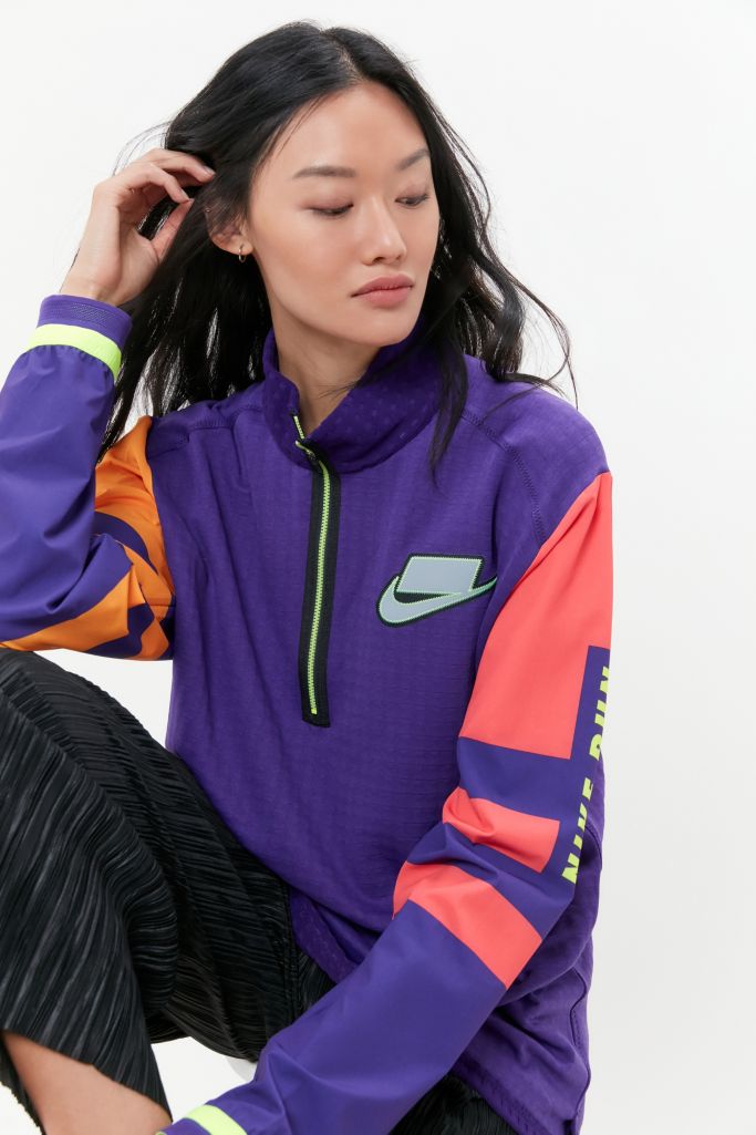 Nike Wild Run Colorblock Half-Zip Top | Urban Outfitters