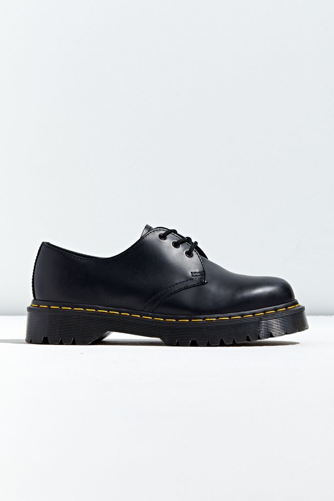 Dr. Martens 1461 Bex 3-Eye Oxford | Urban Outfitters