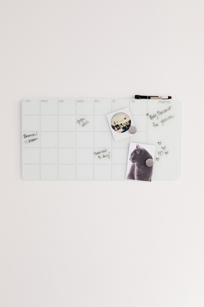 glass-monthly-planner-board-urban-outfitters
