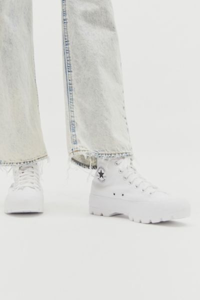 urban outfitters converse