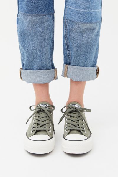 chuck taylor all star platform nubuck low top