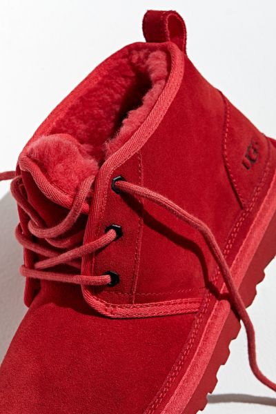 ugg neumel red