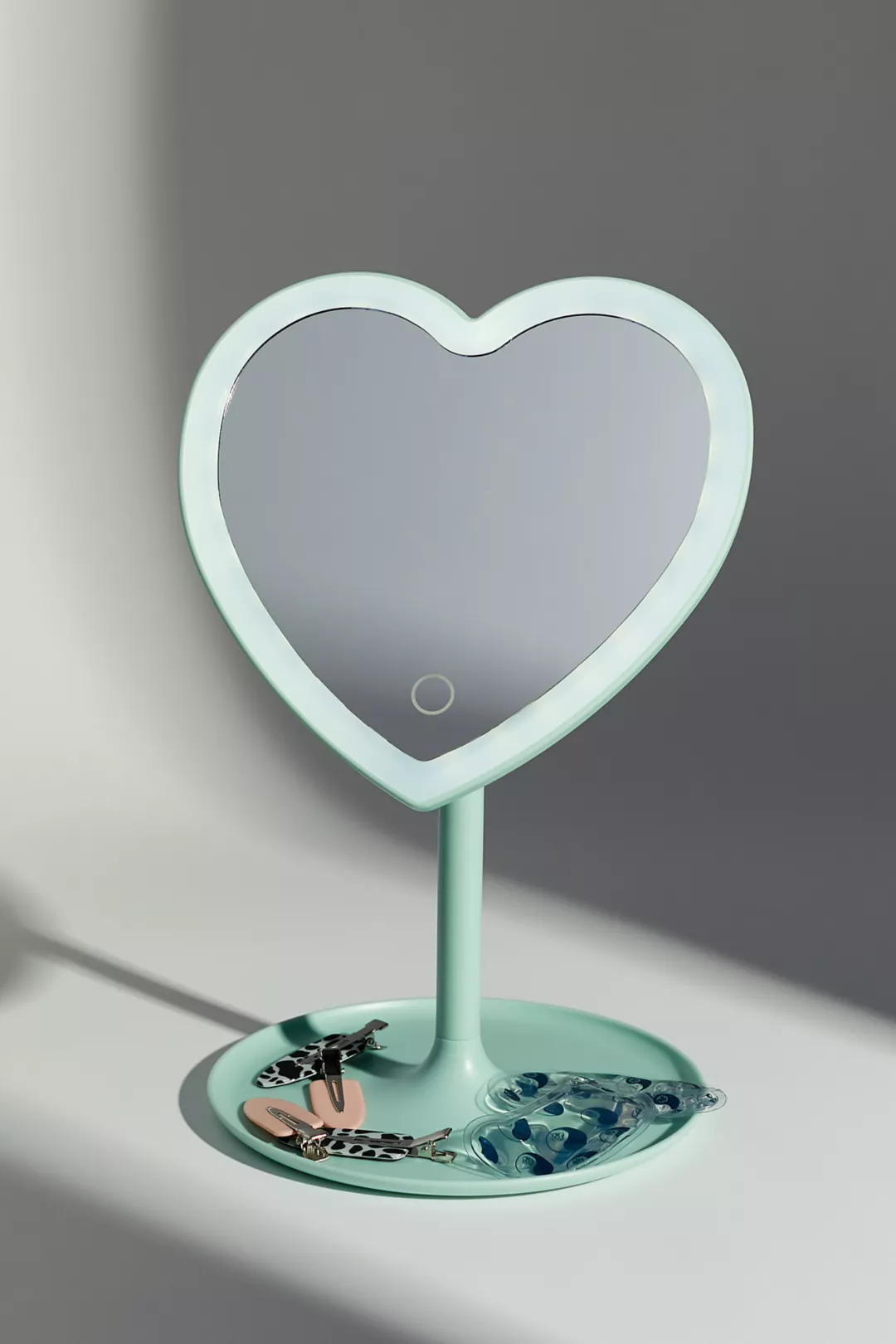 15 Things From Urban Outfitters That You Definitely Need For Back To School