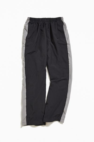 nike wind pant