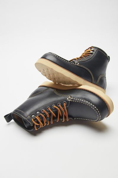 eastland lumber up moc toe boot