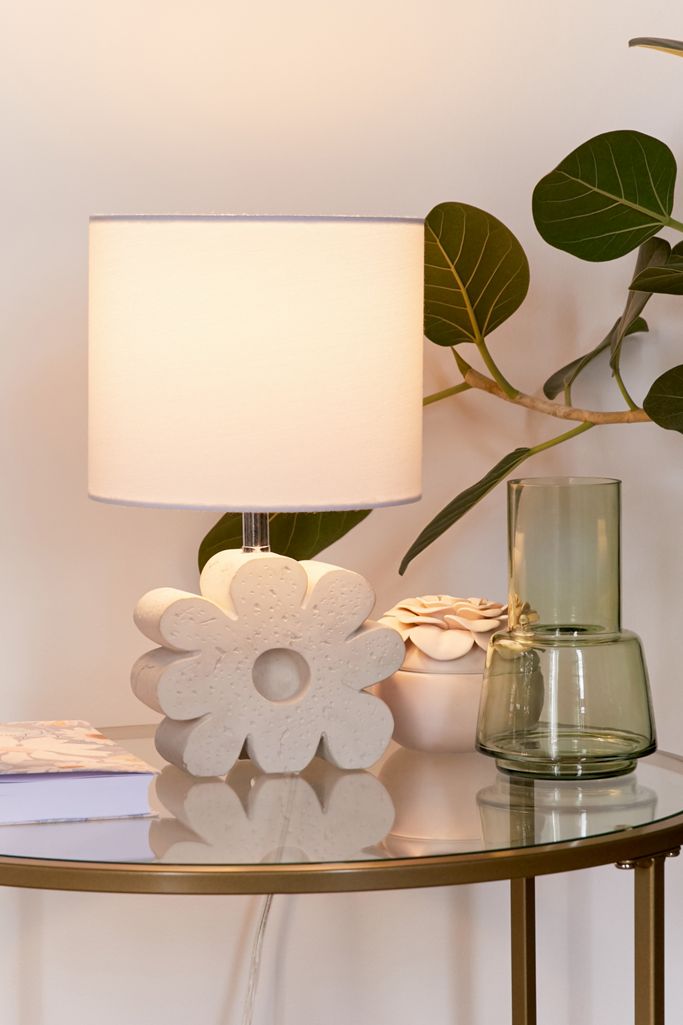 Daisy Table Lamp | Urban Outfitters
