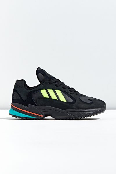 yung adidas offerta