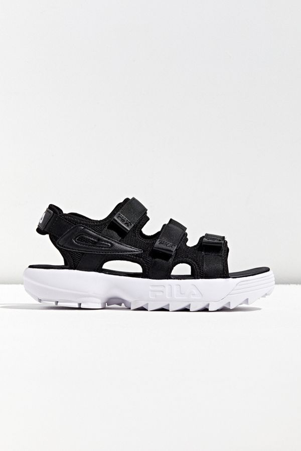 sandal fila disruptor