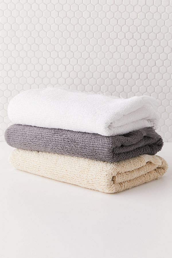 Slide View: 4: Fringe Trim Bath Towel