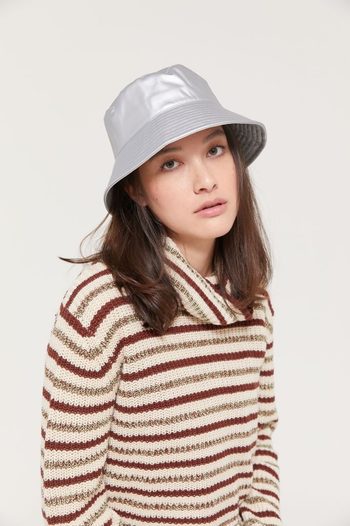 UO Patent Bucket Hat | Urban Outfitters Canada