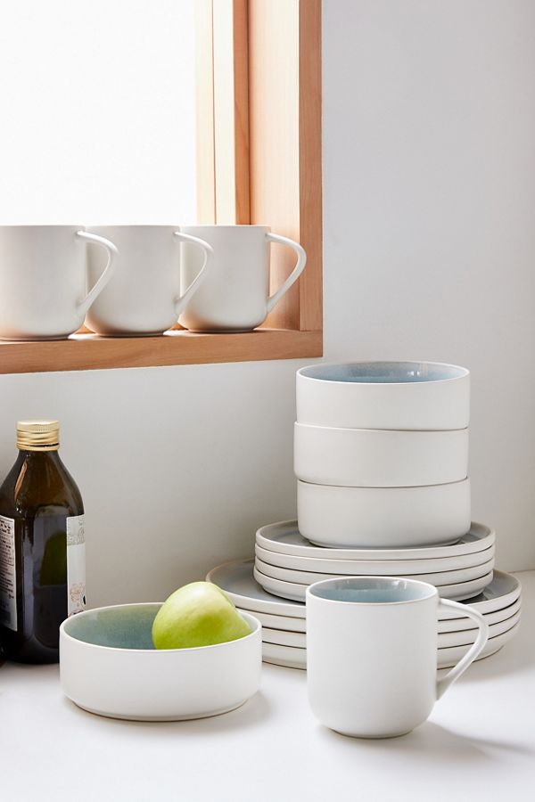 Slide View: 1: Reactive 16-Piece Dining Set