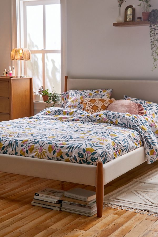 Slide View: 1: Camille Floral Duvet Set