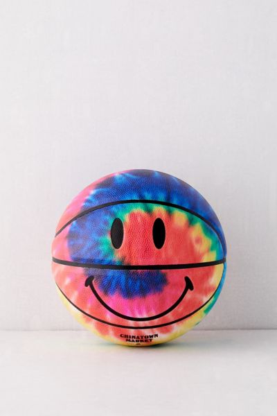 Chinatown Market X Smiley UO Exclusive Tie-Dye Basketball ...