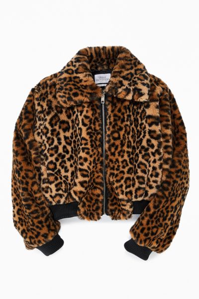 cropped bomber jacket with fur hood