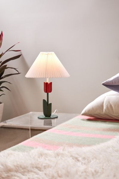 urban outfitters desk lamp