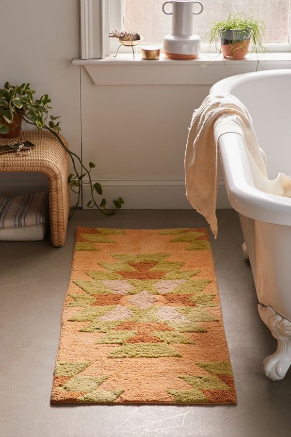 Slide View: 1: Ada Geo Runner Bath Mat