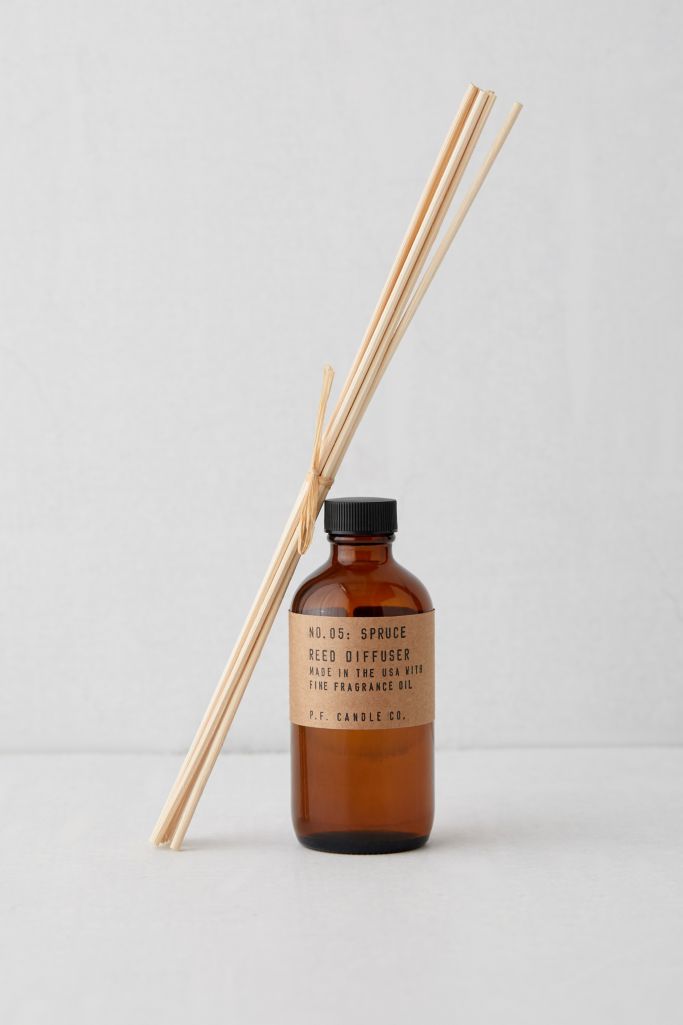 P.F. Candle Co. UO Exclusive Holiday Reed Diffuser | Urban Outfitters