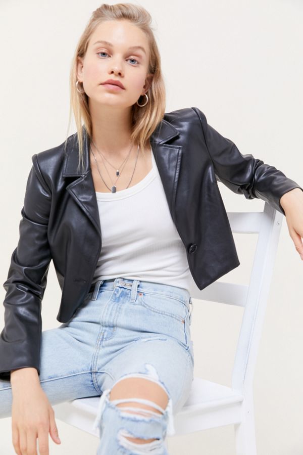 Slide View: 2: UO Faux Leather Cropped Blazer