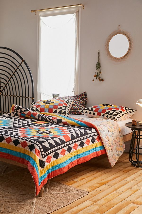 Slide View: 1: Kaleidoscope Reversible Quilt