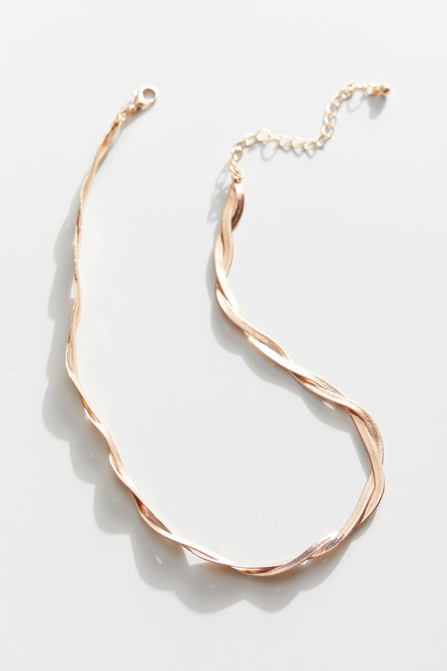 Twisted Snake Chain Short Necklace Urban Outfitters