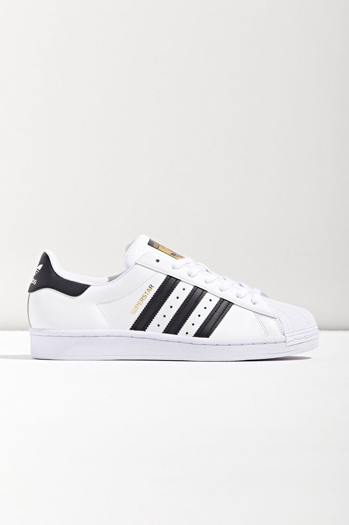adidas Superstar Sneaker | Urban Outfitters