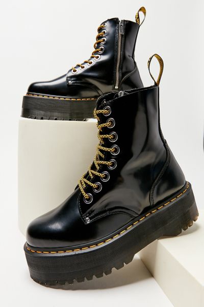 dr martens platform jadon