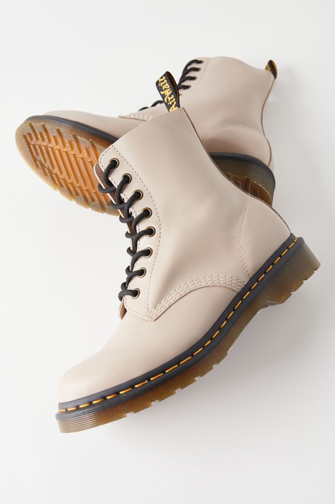 1460 pascal women's wanama leather boots natural
