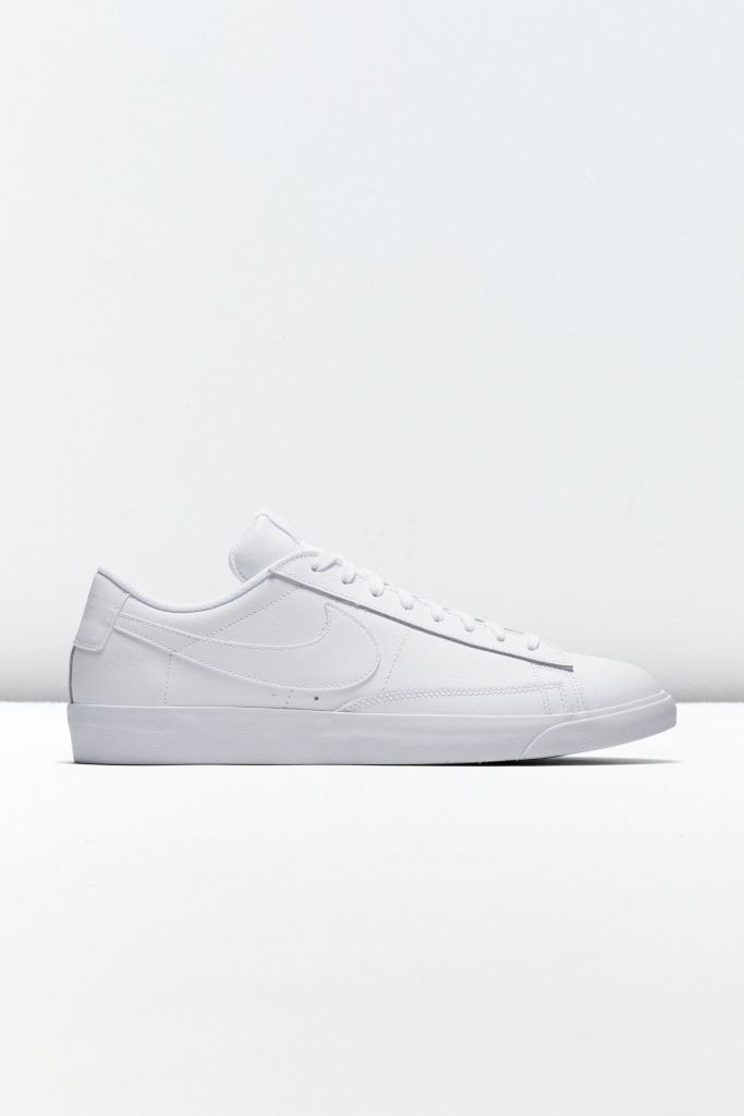 low top blazer nike