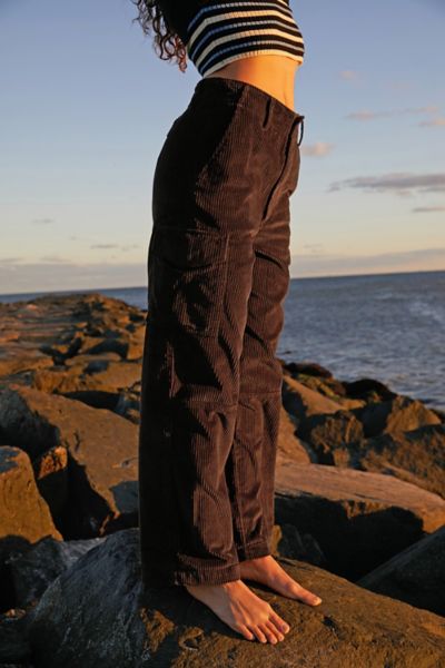 black cargo pants urban outfitters