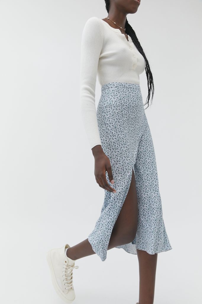UO Ella Soft Woven Front-Slit Midi Skirt | Urban Outfitters