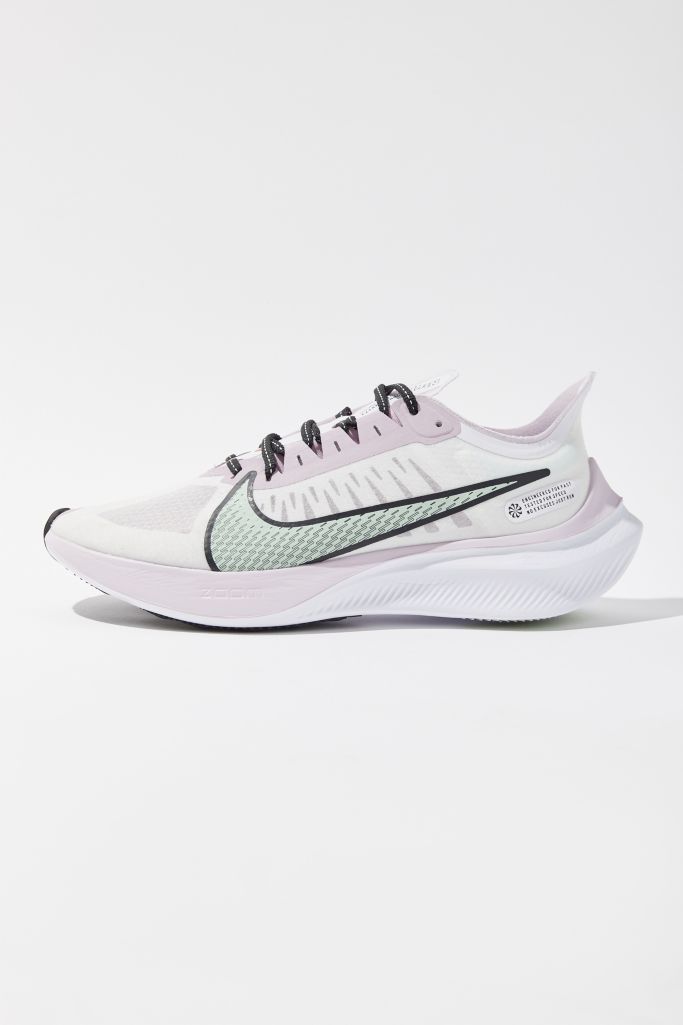 nike zoom gravity weight
